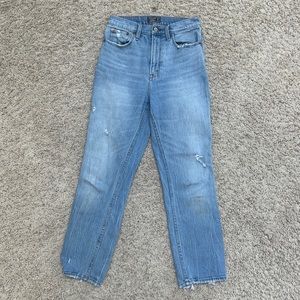 Abercrombie Ultra High Rise Mom Jean